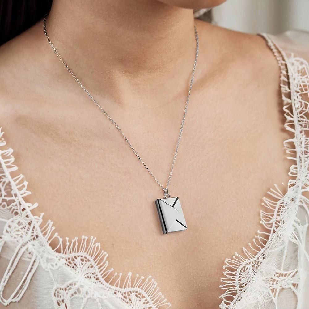 Woman of my Life - Love Letter Necklace